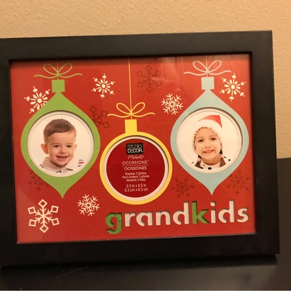Studio Decor Grandkids Christmas Frame - Picture 1 of 2